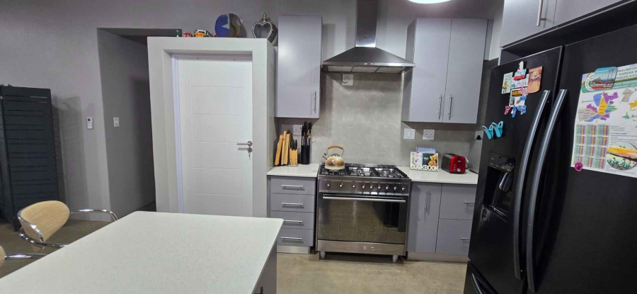 To Let 3 Bedroom Property for Rent in Mount Royal Golf Estate Western Cape